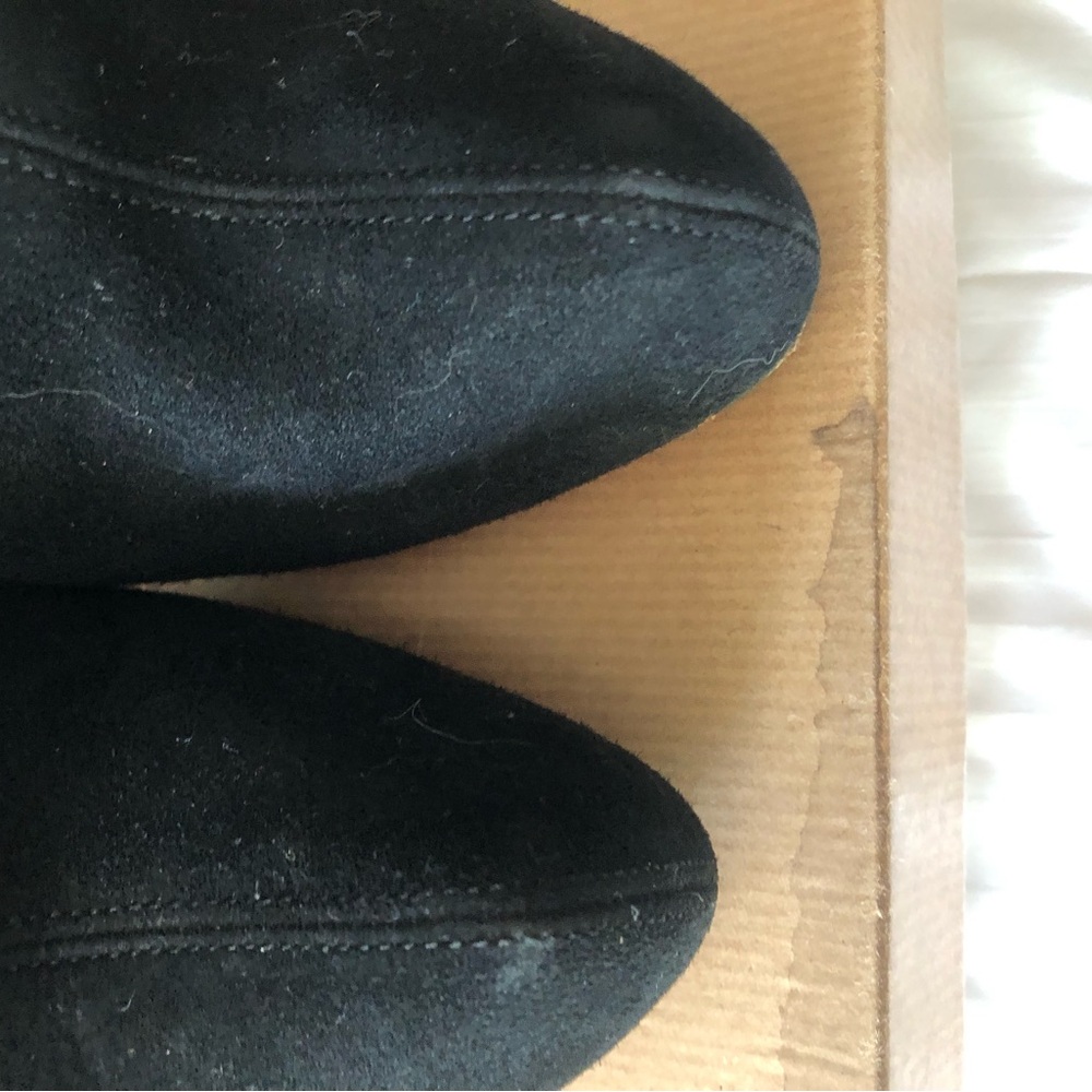 Christian Louboutin Arielle Talon Black Suede Ankle Booties size 38.5 - Picture 9 of 10